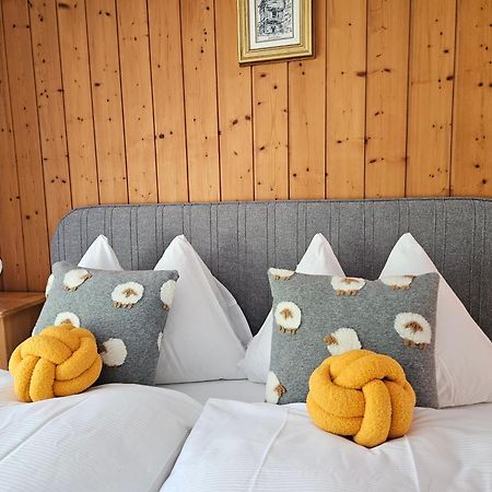 Apartment Klein Matterhorn - Haus Miranda Täsch Dış mekan fotoğraf