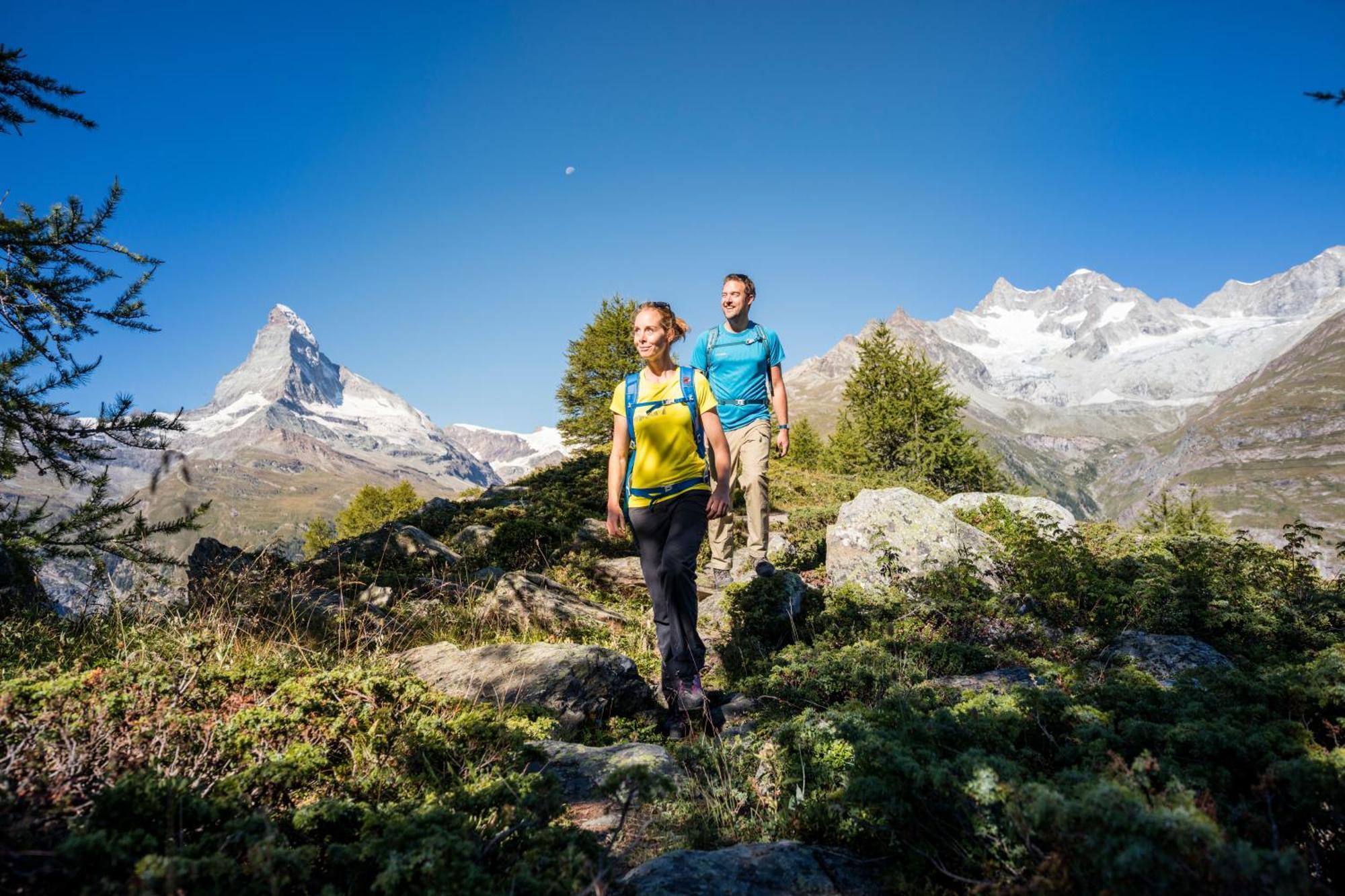 Apartment Klein Matterhorn - Haus Miranda Täsch Dış mekan fotoğraf