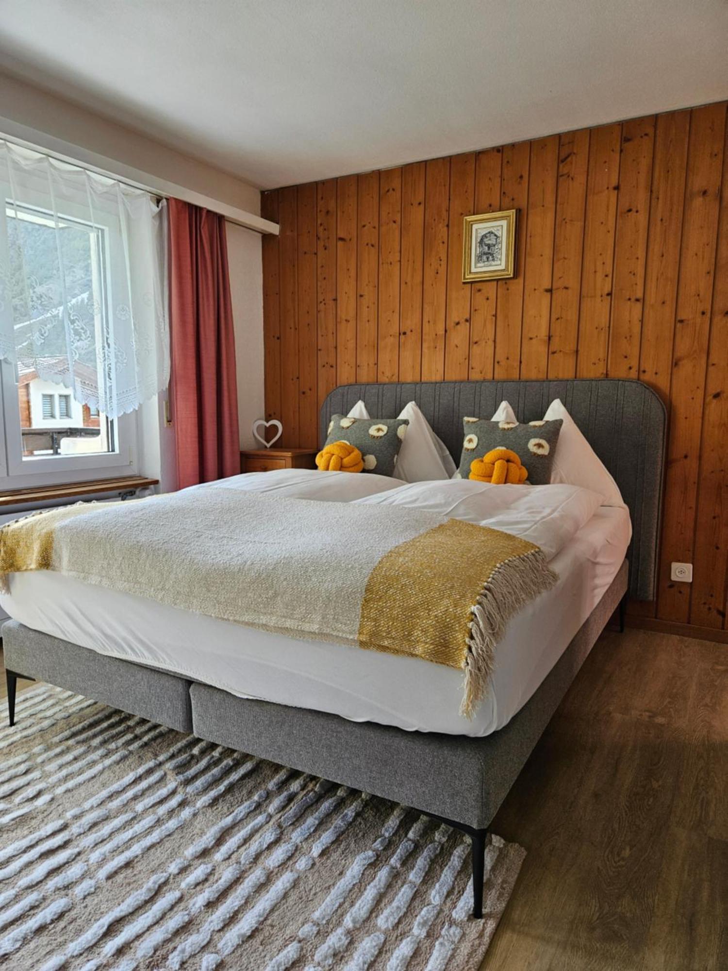 Apartment Klein Matterhorn - Haus Miranda Täsch Dış mekan fotoğraf