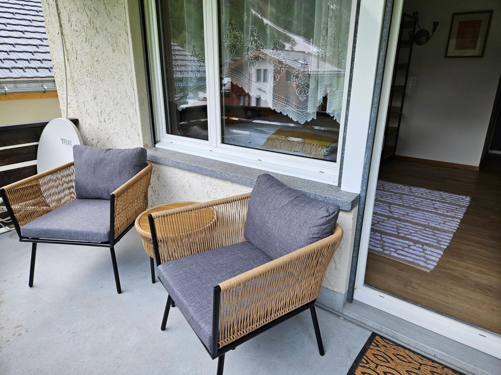 Apartment Klein Matterhorn - Haus Miranda Täsch Dış mekan fotoğraf